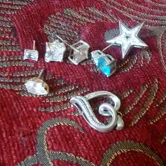 Random single earrings - Picture 2 of 2